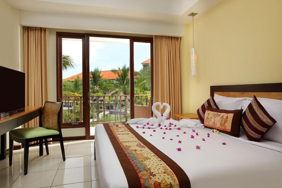 New Kuta Hotel By Lorin Uluwatu Exterior foto